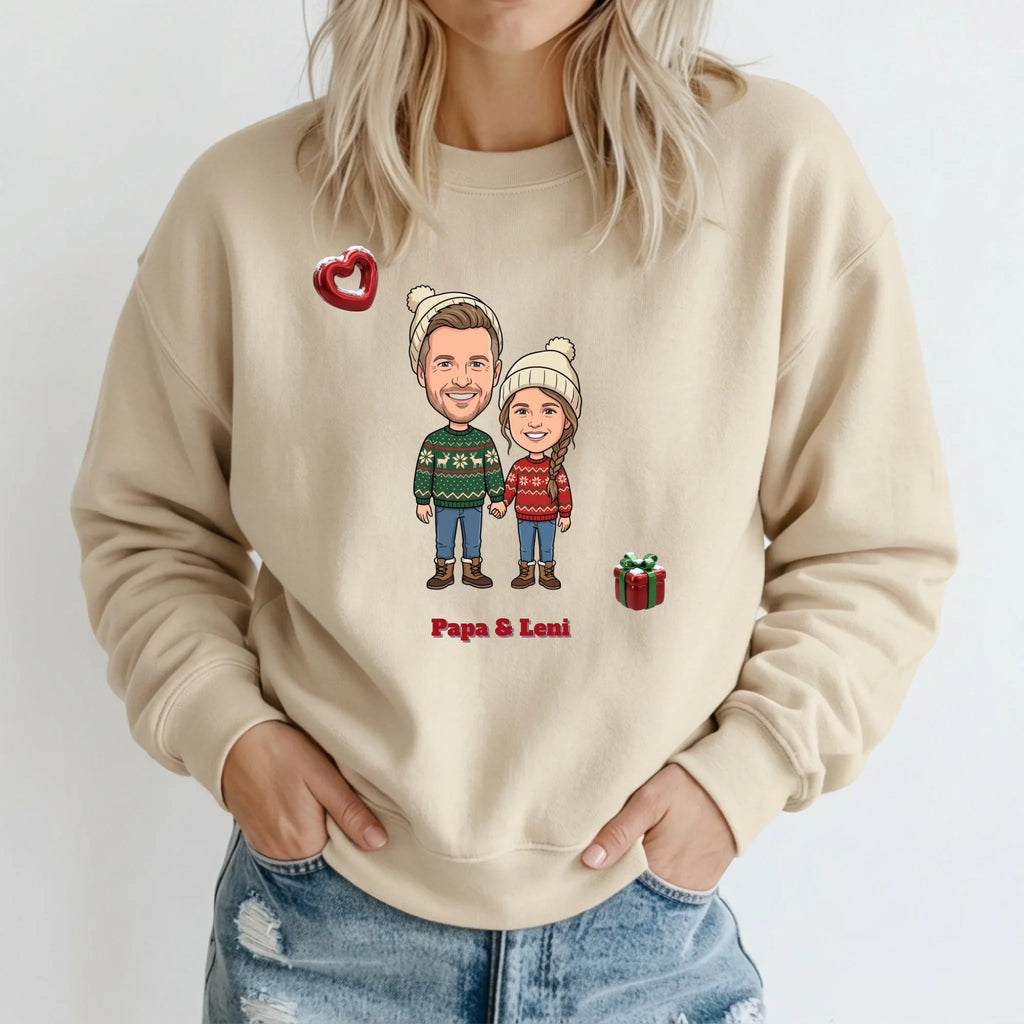 Personalisierter Weihnachtspullover mit Foto im Comic Stil Big Head – Sweater beige – Weihnachtsgeschenk für Freundin
